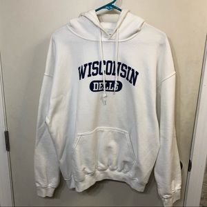 Gildan || Wisconsin Dells Hoodie